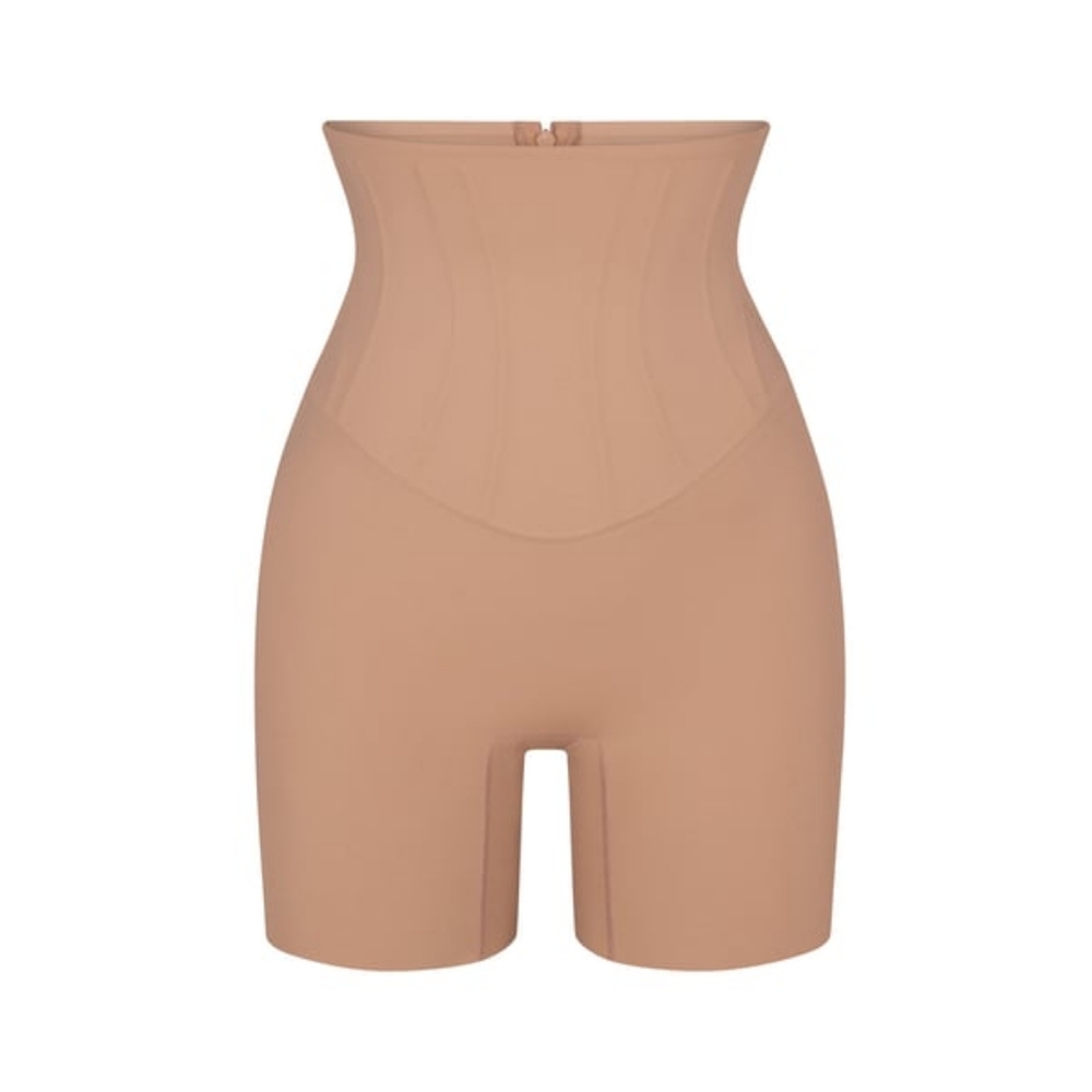 NWT SKIMS BONDED CORSET SHORTS IN SIENNA